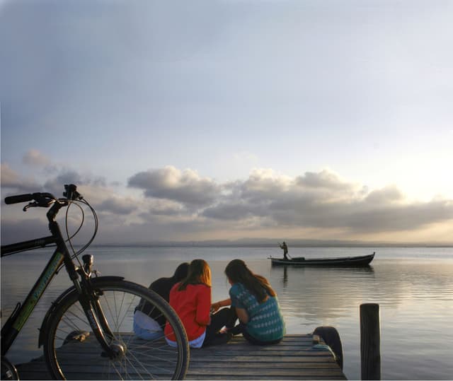 PACK SALIDA BARCA + ALQUILER BICI (2H) NIÑO 3 A 11 AÑOS